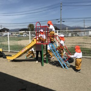 お友だちと一緒がたのしい！！